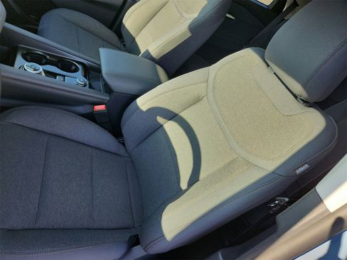 New 2026 Ford Explorer Active image 10