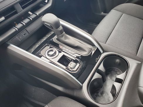 New 2026 Chevrolet Colorado W/T w/ WT Custom Package AWD/4WD image 23