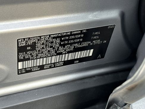 Used 2023 Toyota RAV4 XLE Premium image 33