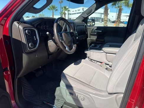 Used 2021 Chevrolet Silverado 1500 RST image 19