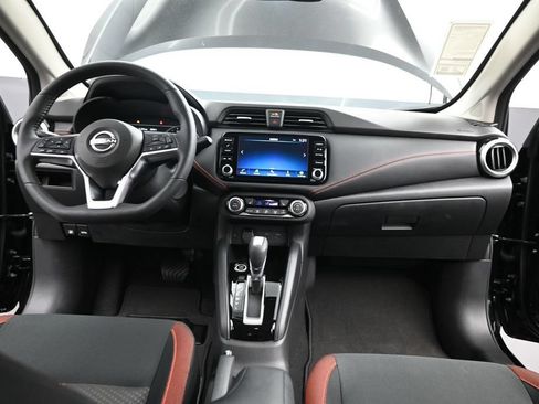 Certified 2025 Nissan Versa SR w/ Trunk Package FWD image 33