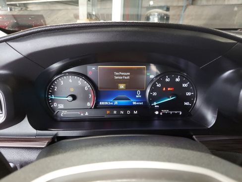 Used 2020 Ford Explorer Limited RWD image 20