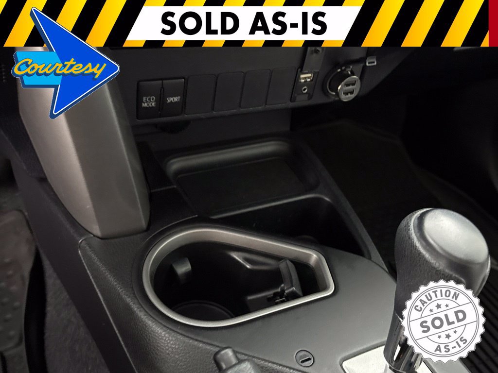 Used 2017 Toyota RAV4 XLE w/ Carpet Mat Package AWD/4WD image 35