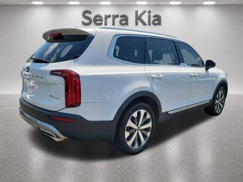 Used 2021 Kia Telluride EX w/ EX Premium Package FWD image 5