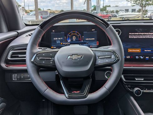 New 2026 Chevrolet Traverse RS FWD image 11