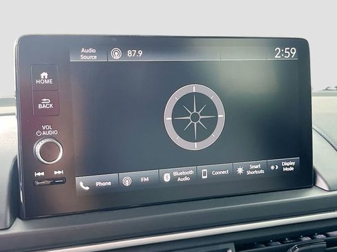 Used 2025 Honda Pilot EX-L image 13