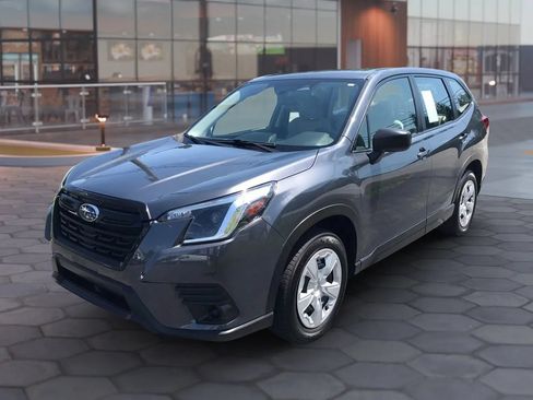 Used 2023 Subaru Forester AWD/4WD image 6
