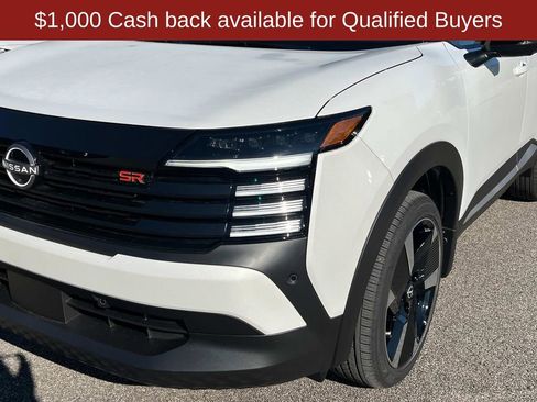 New 2026 Nissan Kicks SR image 13