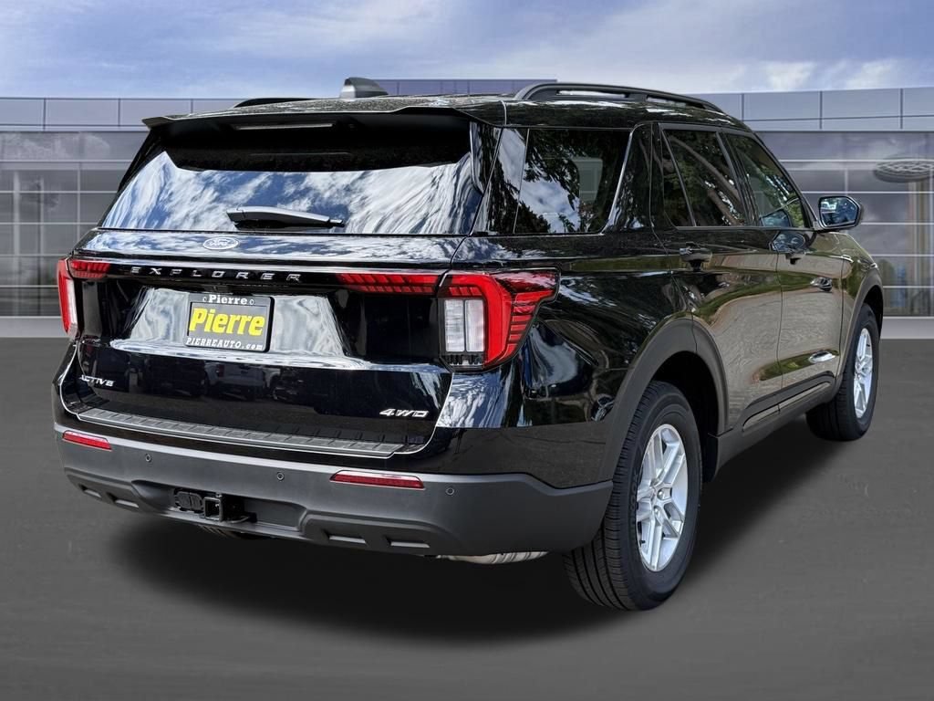 New 2026 Ford Explorer Active AWD/4WD image 7