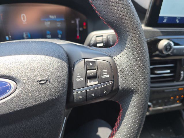 Certified 2025 Ford Escape ST-Line AWD/4WD image 19