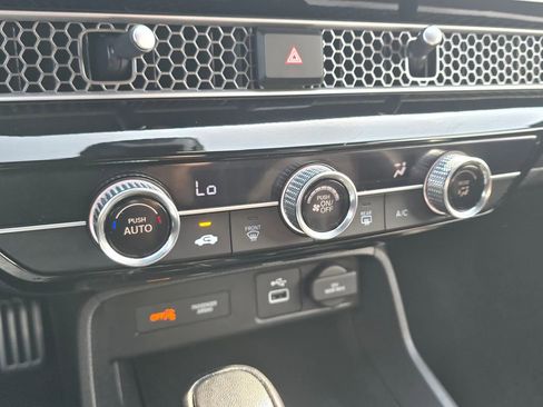 Used 2022 Honda Civic Sport image 21