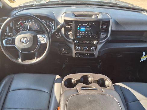 Used 2025 RAM 2500 Tradesman w/ Chrome Appearance Group AWD/4WD image 10