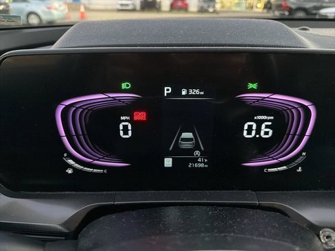 Used 2025 Kia Telluride S image 10