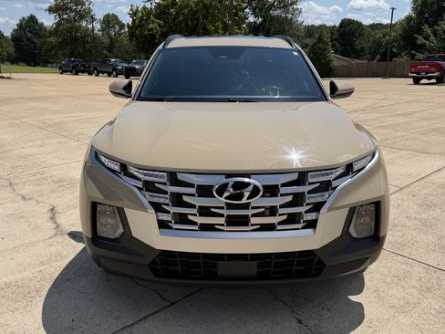 Used 2023 Hyundai Santa Cruz SEL Premium AWD/4WD image 3