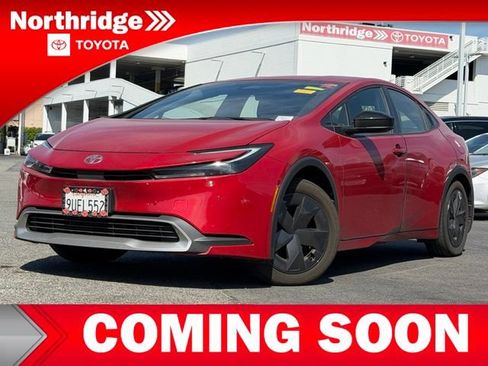 Certified 2025 Toyota Prius Plug-In Hybrid FWD image 3