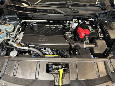 Used 2025 Nissan Rogue SV AWD/4WD image 23