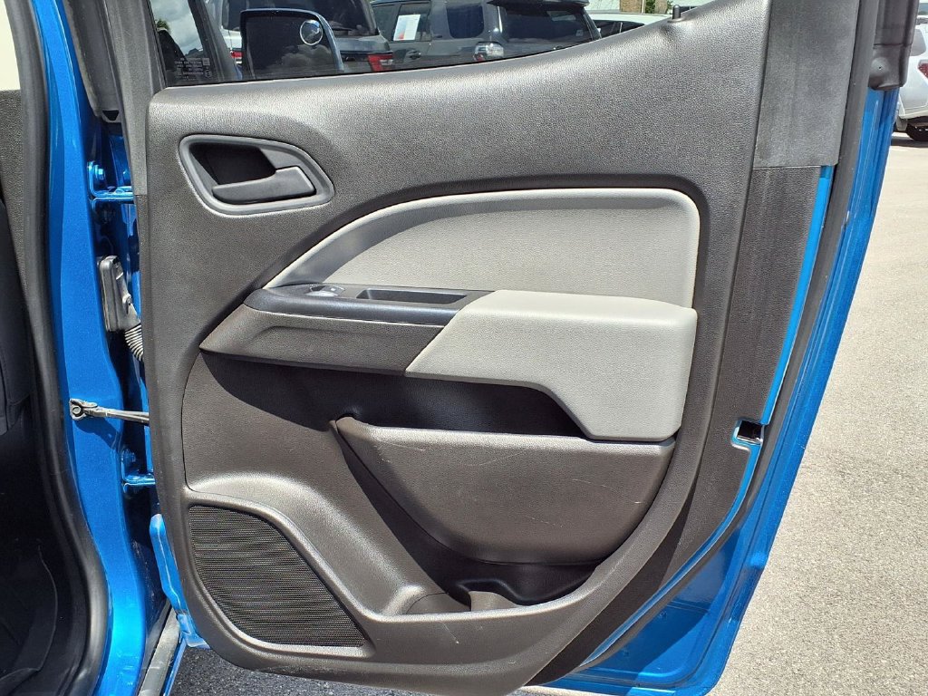 Used 2021 Chevrolet Colorado W/T w/ Custom Special Edition RWD image 16