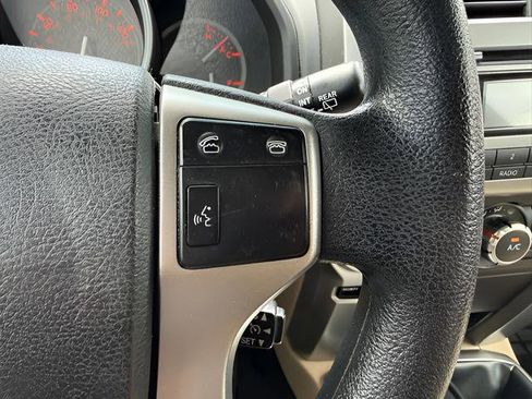 Used 2012 Toyota 4Runner SR5 AWD/4WD image 20
