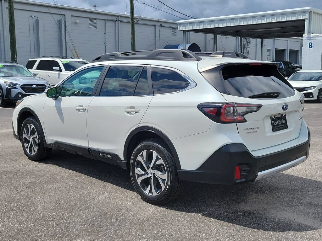Used 2022 Subaru Outback Limited AWD/4WD image 4