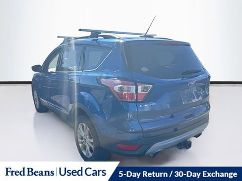 Used 2017 Ford Escape SE w/ Equipment Group 201A AWD/4WD image 7