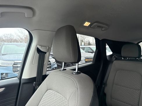 Used 2022 Ford Escape SE w/ Convenience Package image 39