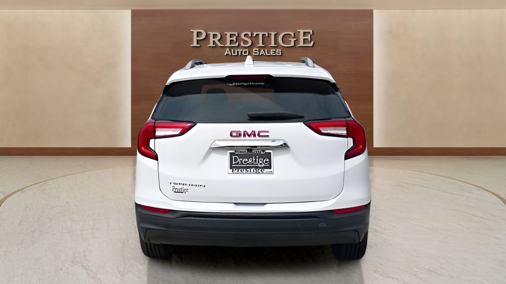 Used 2023 GMC Terrain SLT FWD image 30