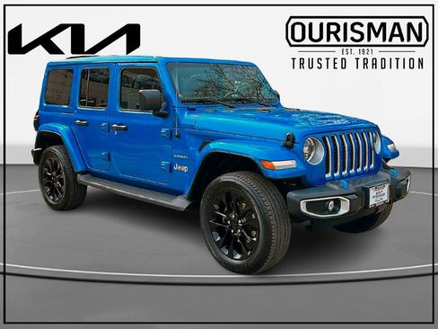 Used 2023 Jeep Wrangler Unlimited Sahara w/ Cold Weather Group image 1