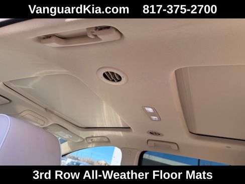 Used 2023 Buick Enclave Avenir image 25