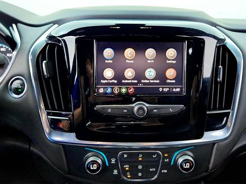 Certified 2023 Chevrolet Traverse LT image 24