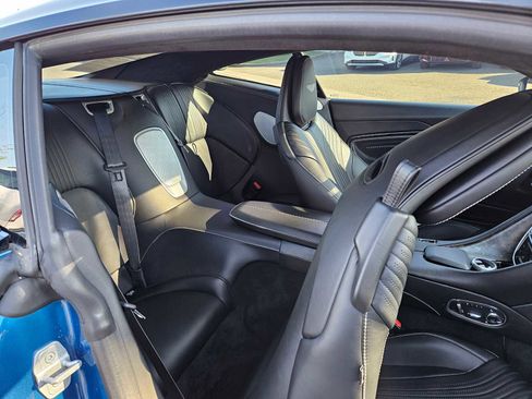 Used 2020 Aston Martin DB11 Coupe image 14