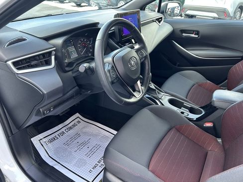 Used 2024 Toyota Corolla SE image 8