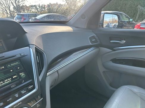 Used 2017 Acura MDX SH-AWD w/ Technology Package image 16