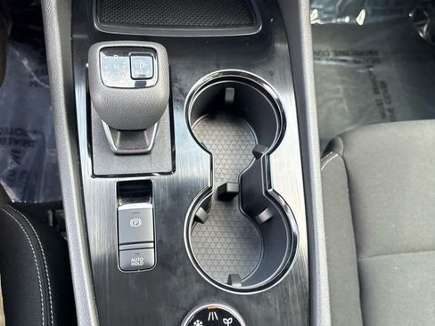 Used 2023 Nissan Rogue S AWD/4WD image 31