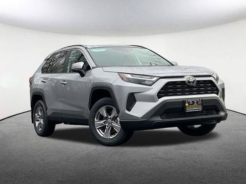 New 2025 Toyota RAV4 XLE image 2