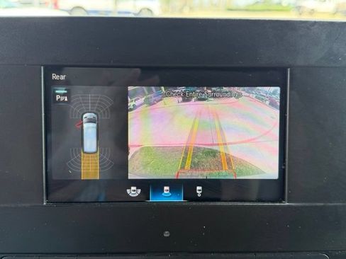 Used 2022 Mercedes-Benz Sprinter 2500 image 16