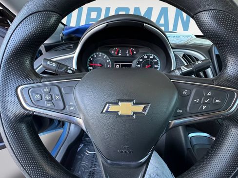 Used 2025 Chevrolet Malibu LT FWD image 19