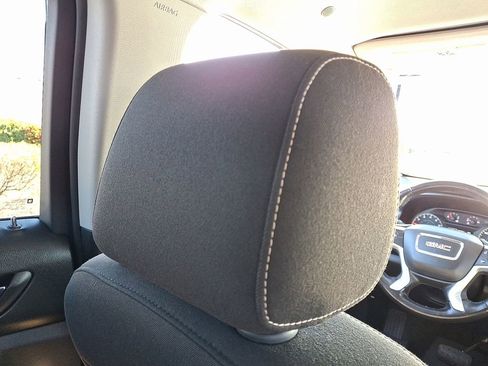 Used 2018 GMC Acadia SLE w/ Driver Alert Package I image 14