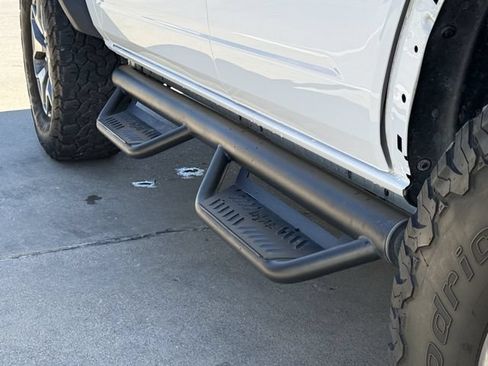 Used 2024 Ford Bronco Badlands AWD/4WD image 9