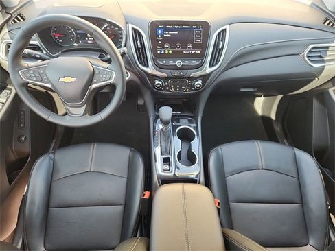 Certified 2024 Chevrolet Equinox Premier image 19