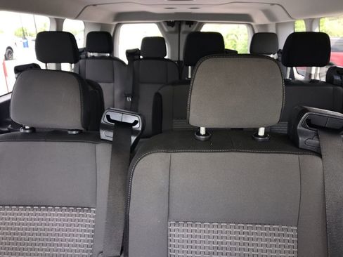 Used 2024 Ford Transit 350 XLT RWD image 22