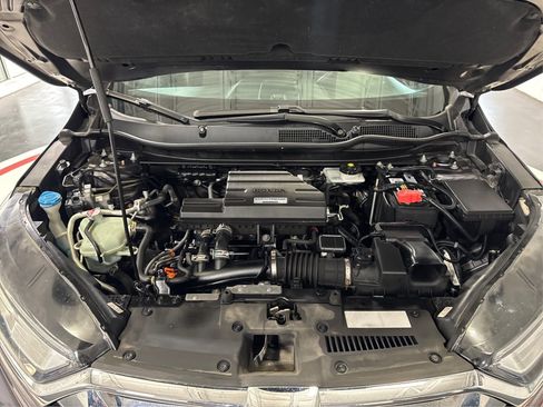 Used 2018 Honda CR-V Touring image 11