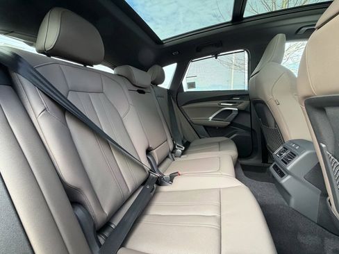 New 2025 Audi Q5 Premium Plus image 36