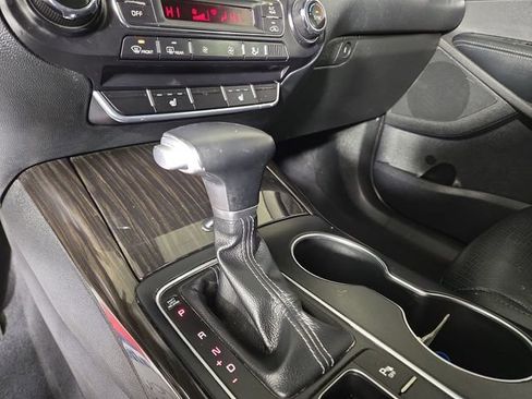 Used 2020 Kia Sorento EX image 21