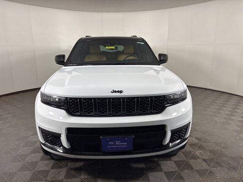 Used 2023 Jeep Grand Cherokee L Summit w/ Advanced Protech Group IV image 2