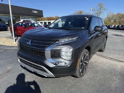 Used 2024 Mitsubishi Outlander SE Black Edition