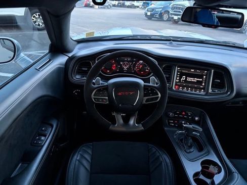 Used 2020 Dodge Challenger SRT Hellcat Redeye image 14