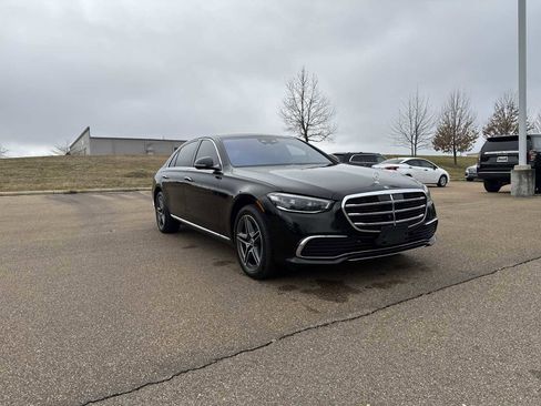 Used 2024 Mercedes-Benz S 580e 4MATIC Sedan image 8