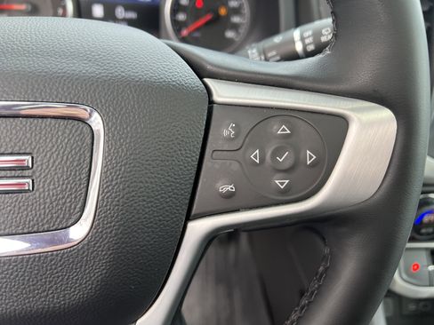 Certified 2023 GMC Acadia SLT w/ Elevation Edition image 20