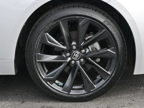 Used 2024 Toyota Corolla SE image 13