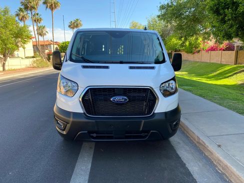 Used 2025 Ford Transit 250 Low Roof w/ Exterior Upgrade Package RWD image 5